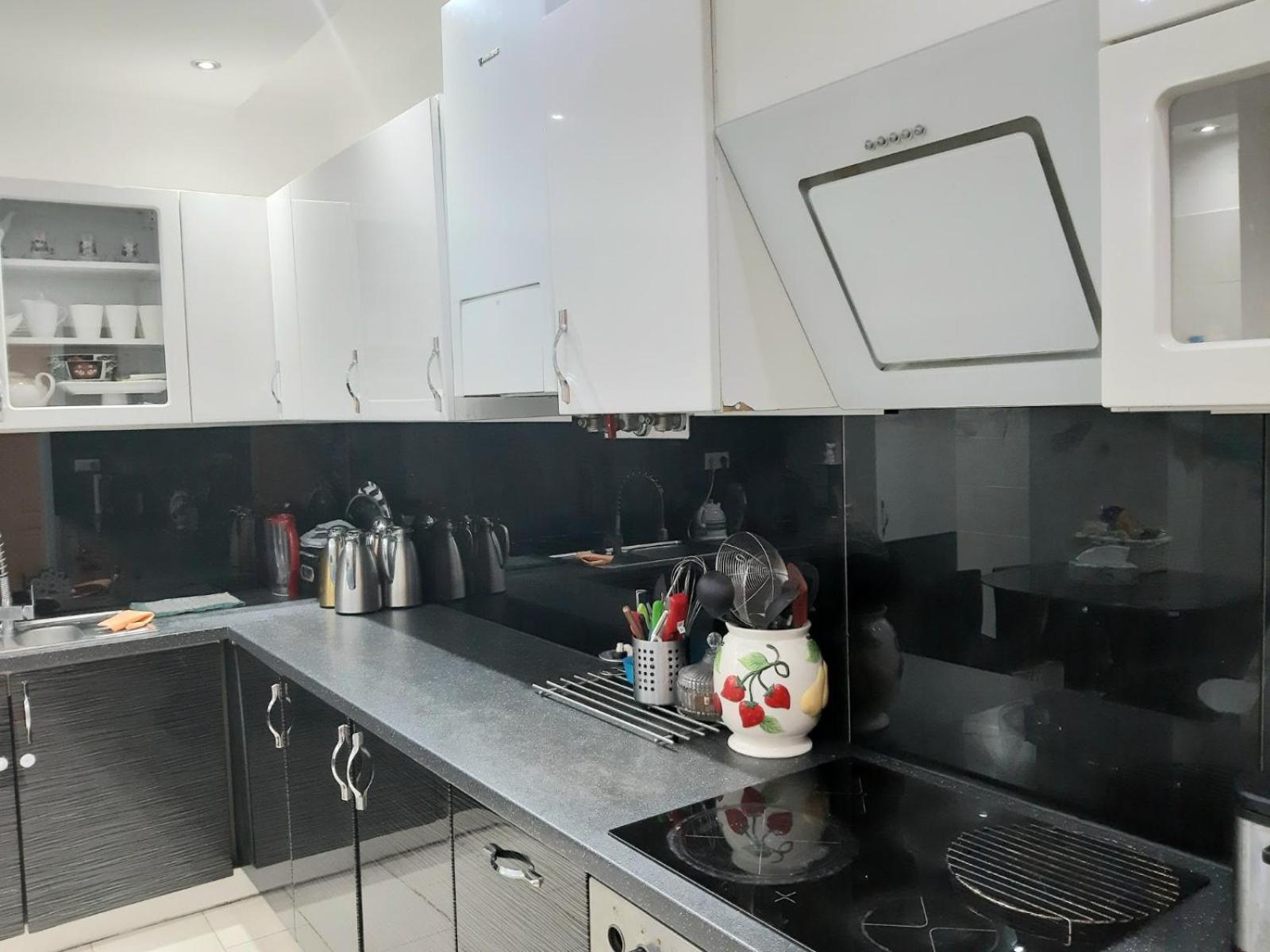 Grosse Wohnung Naehe Zentrum Vienna Exterior photo